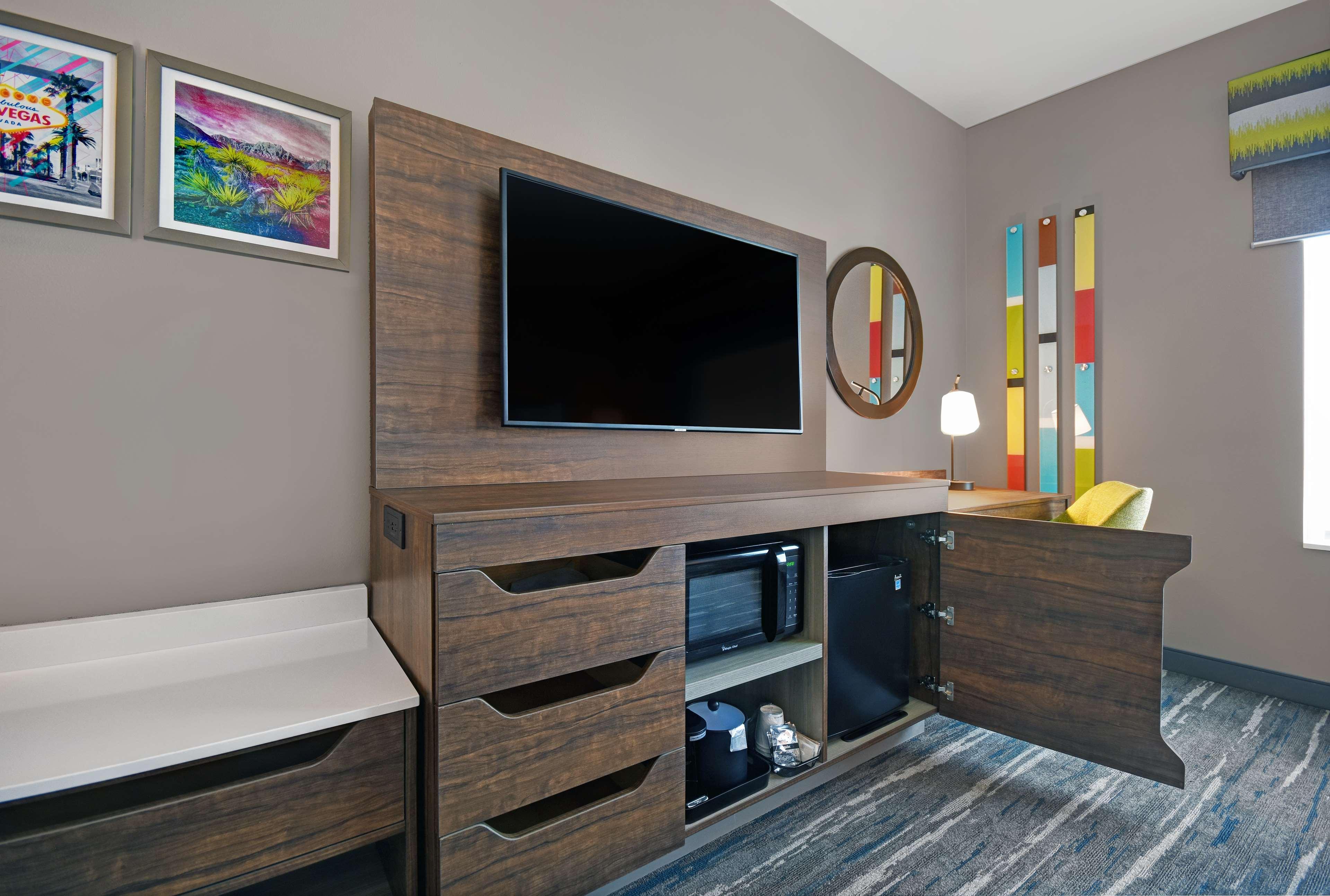 Hampton Inn Las Vegas Strip South, Nv 89123 Екстериор снимка