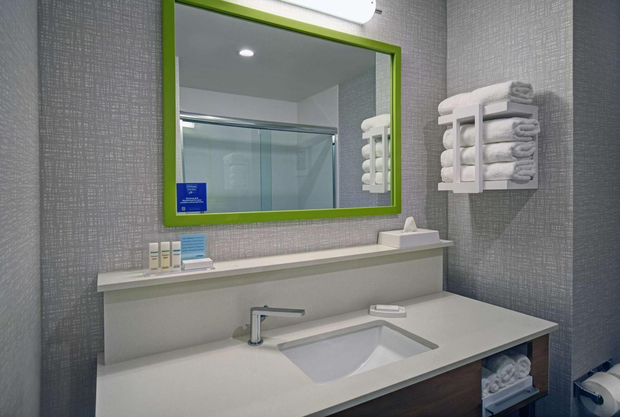 Hampton Inn Las Vegas Strip South, Nv 89123 Екстериор снимка