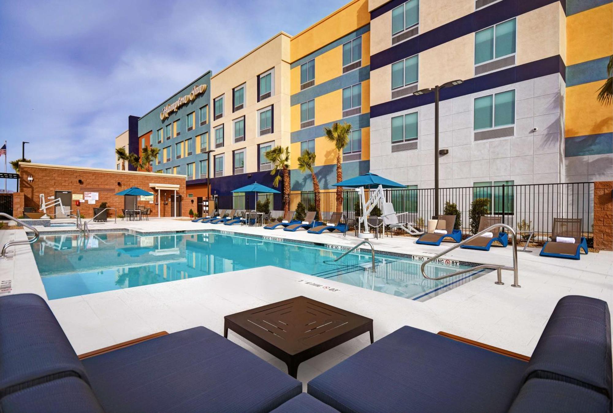 Hampton Inn Las Vegas Strip South, Nv 89123 Екстериор снимка